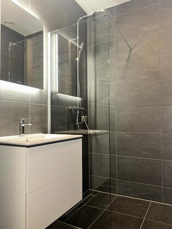 Licht appartement met loggia in Hyde Park - Afbeelding 11