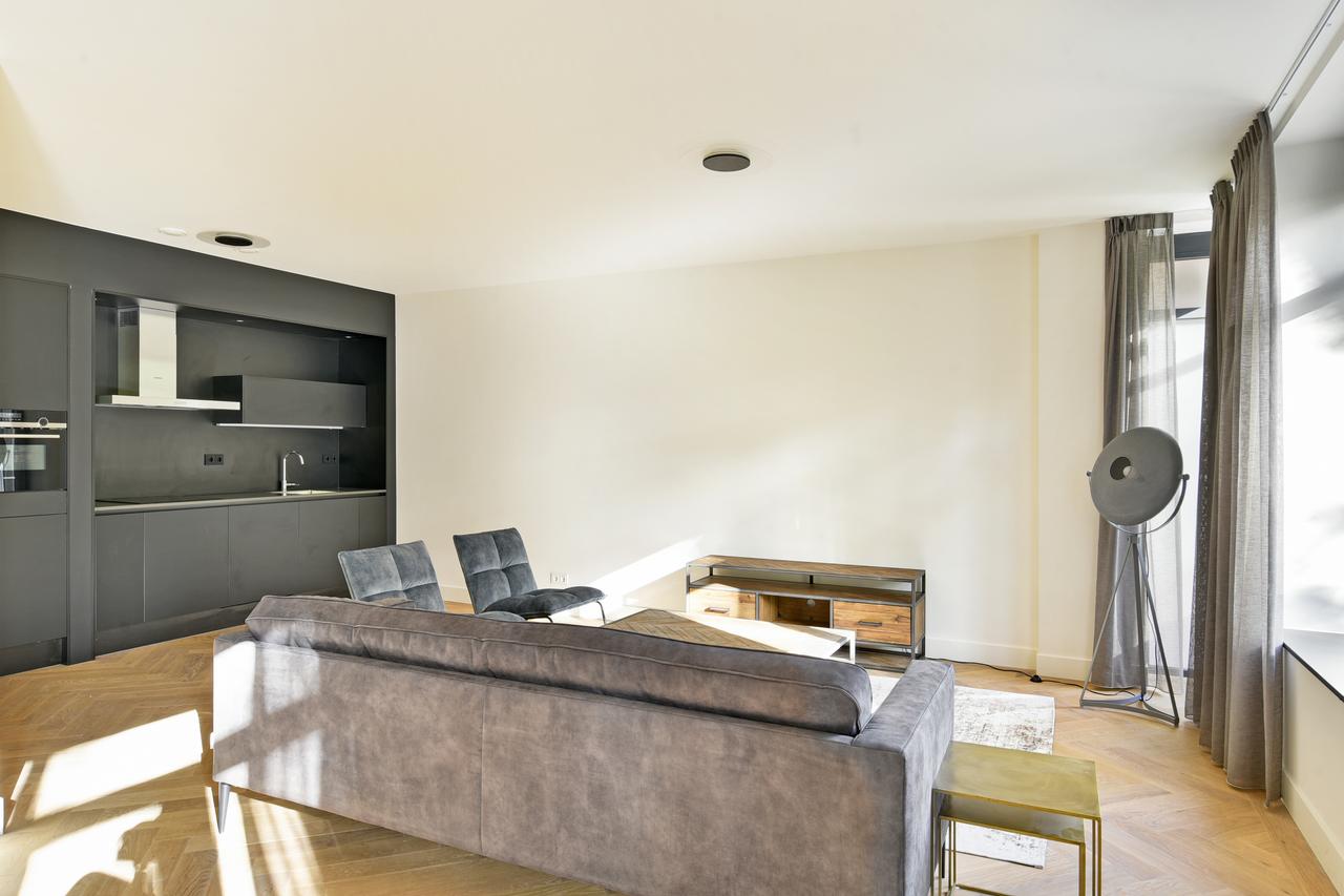 112 m² living between city, park and beach - Image 3