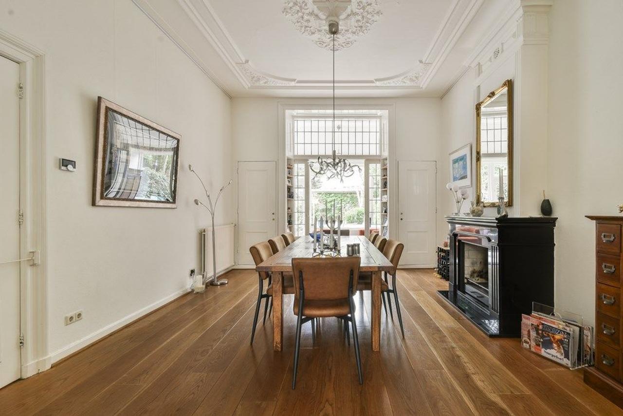 Historic townhouse with garden on Zijlweg - Image 9