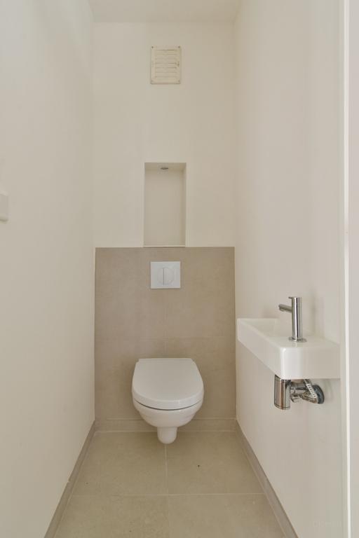 Unfurnished living in the Apollobuurt - Image 8
