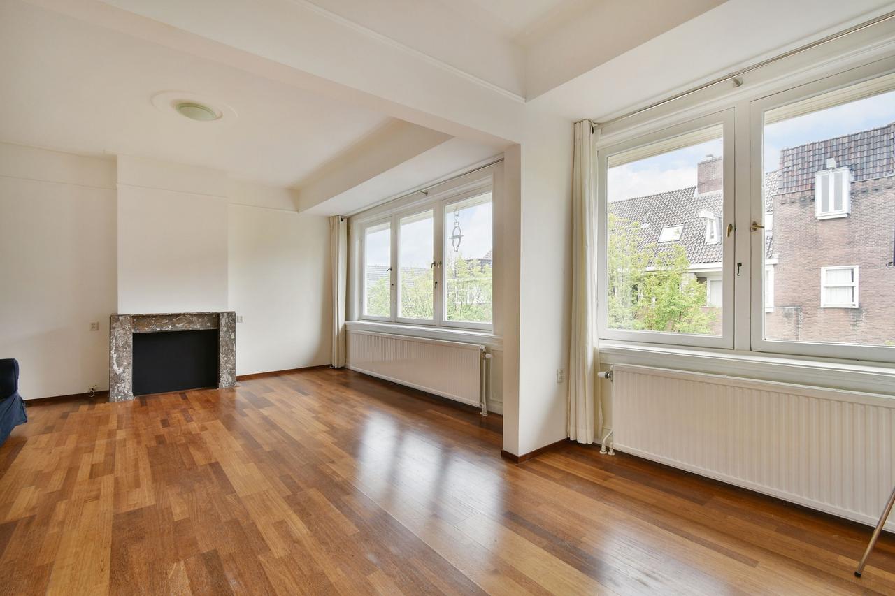 Unfurnished living in the Apollobuurt - Image 11
