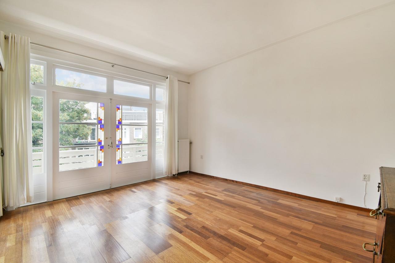 Unfurnished living in the Apollobuurt - Image 13