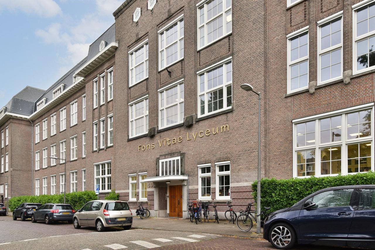 Unfurnished living in the Apollobuurt - Image 27