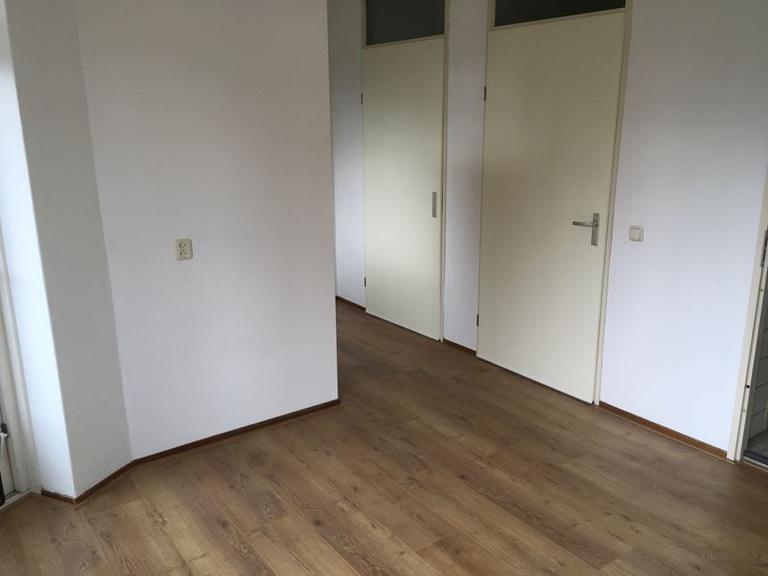 76 m² met twee slaapkamers en zuidbalkon - Afbeelding 7
