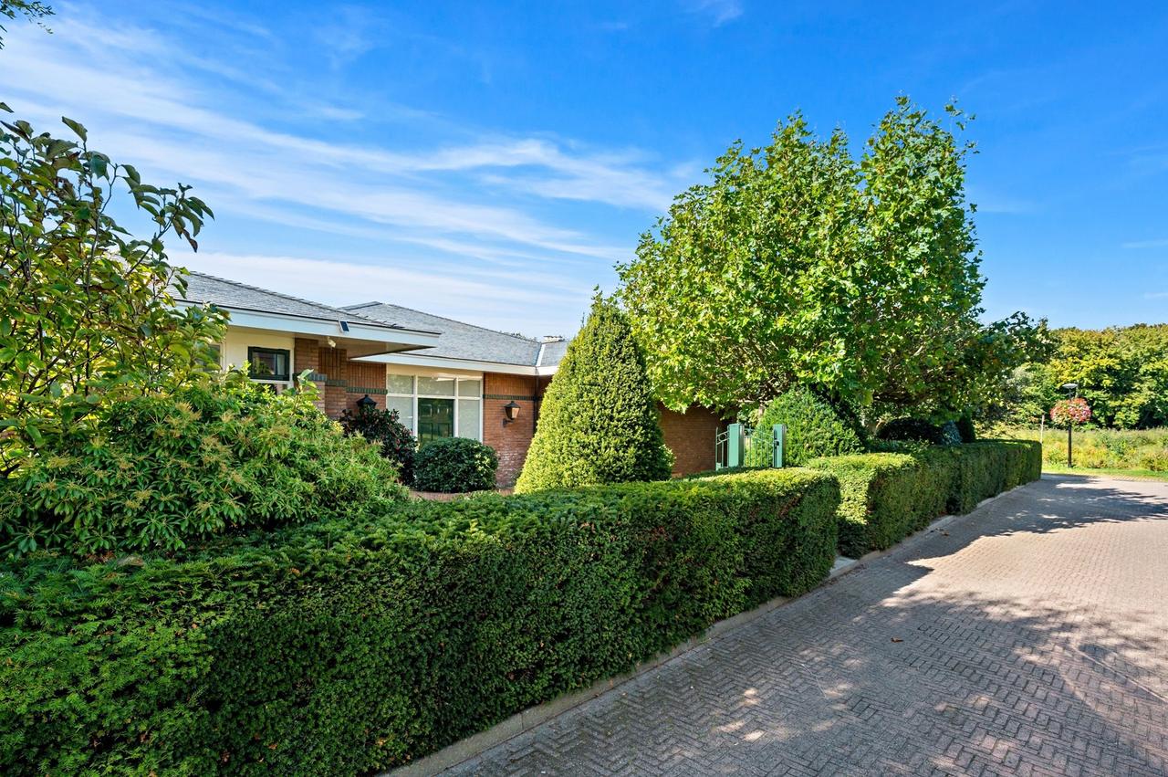 Gelijkvloerse villa met tuin in Ockenrode - Afbeelding 2