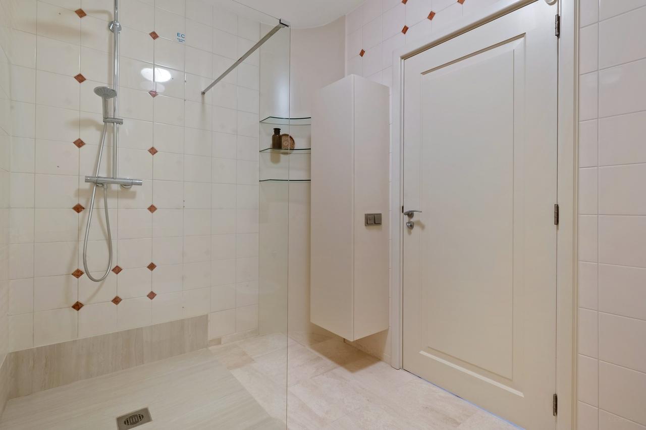 Gelijkvloerse villa met tuin in Ockenrode - Afbeelding 76