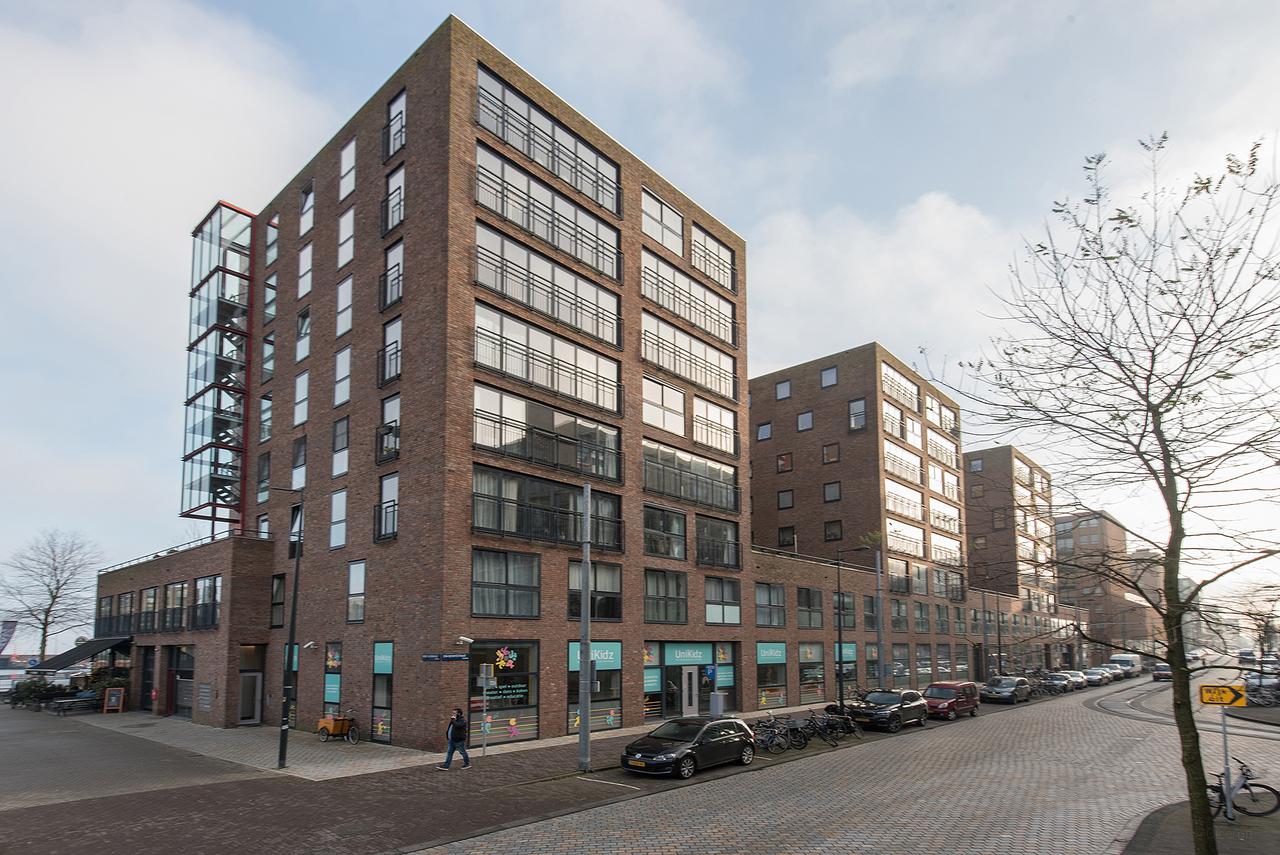 107 m² living space with balcony in IJburg - Image 1