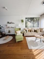 Five Bedrooms and Sunny Garden in Grasrijk - Image 7