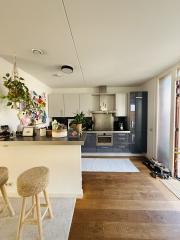 Five Bedrooms and Sunny Garden in Grasrijk - Image 10
