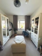 Five Bedrooms and Sunny Garden in Grasrijk - Image 15