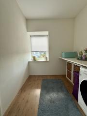 Five Bedrooms and Sunny Garden in Grasrijk - Image 34