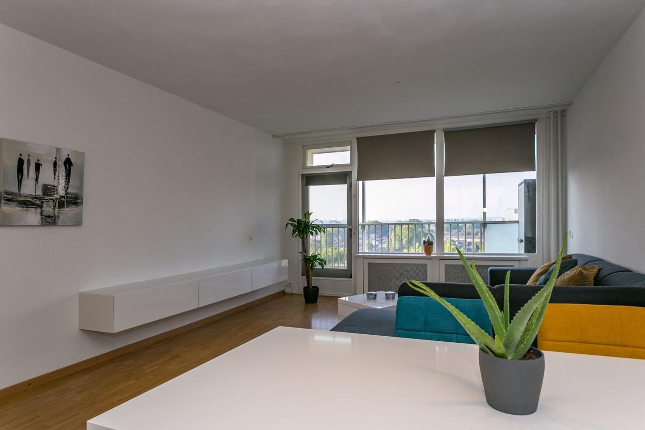 Zuidbalkon met uitzicht over Sittard - Afbeelding 11