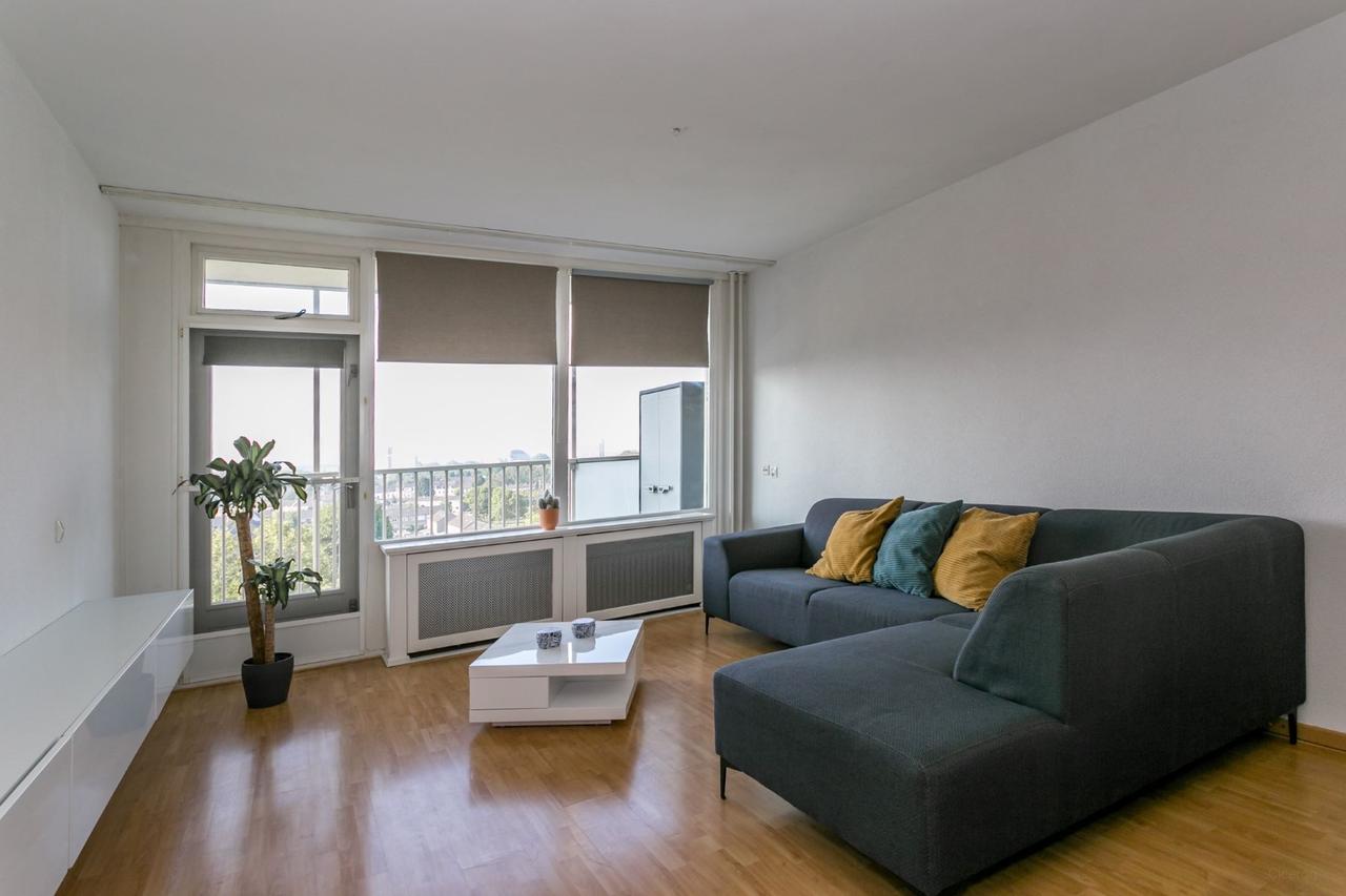 Zuidbalkon met uitzicht over Sittard - Afbeelding 12