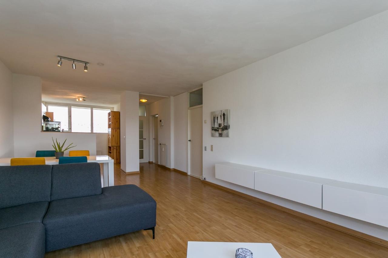 Zuidbalkon met uitzicht over Sittard - Afbeelding 13