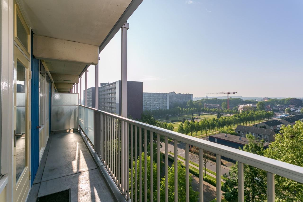 Zuidbalkon met uitzicht over Sittard - Afbeelding 18