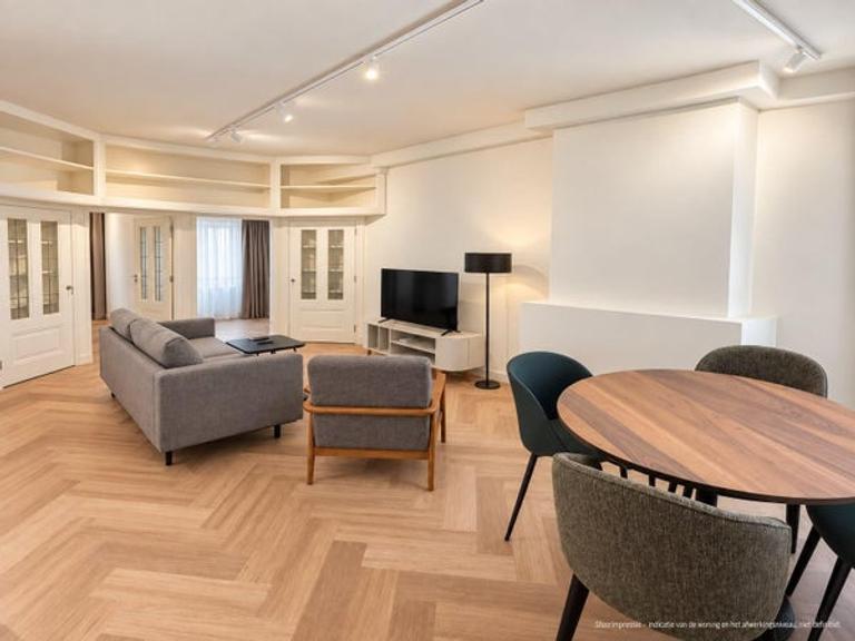 Furnished apartment with terrace on Overtoom - Image 2