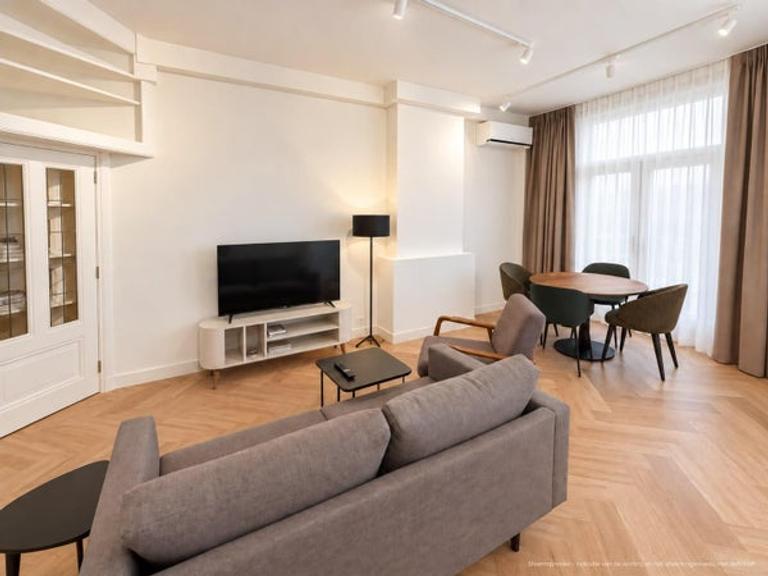 Furnished apartment with terrace on Overtoom - Image 3