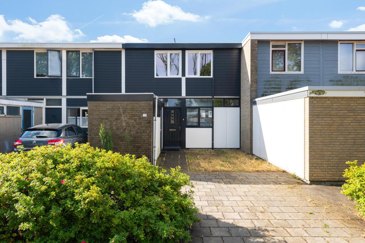 Gezinswoning met diepe tuin in Damrif - Afbeelding 1