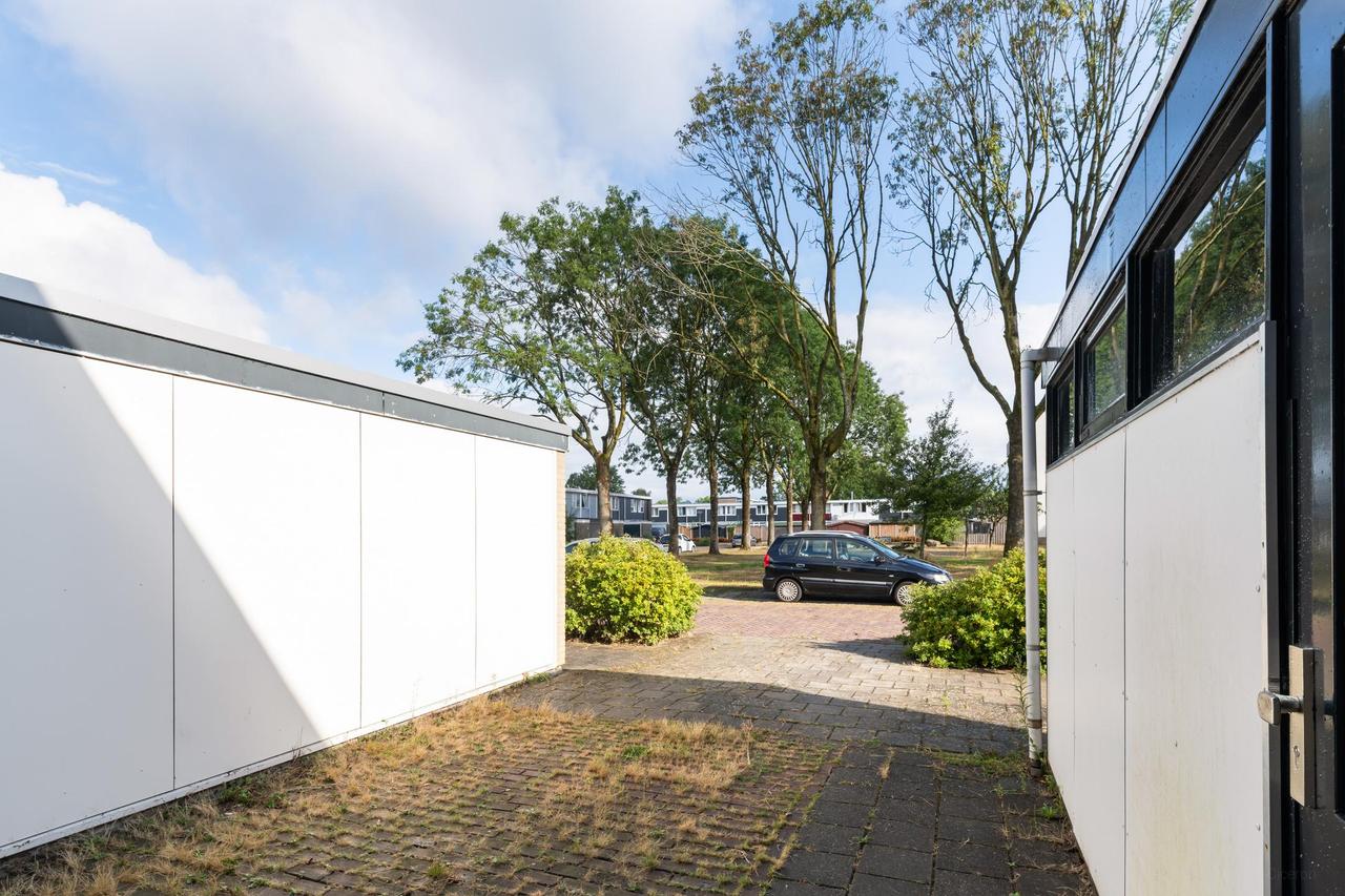 Gezinswoning met diepe tuin in Damrif - Afbeelding 24