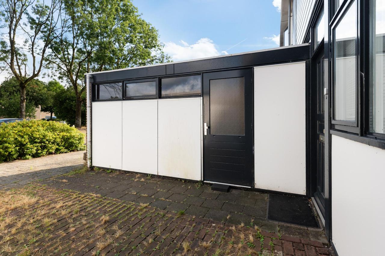 Gezinswoning met diepe tuin in Damrif - Afbeelding 25