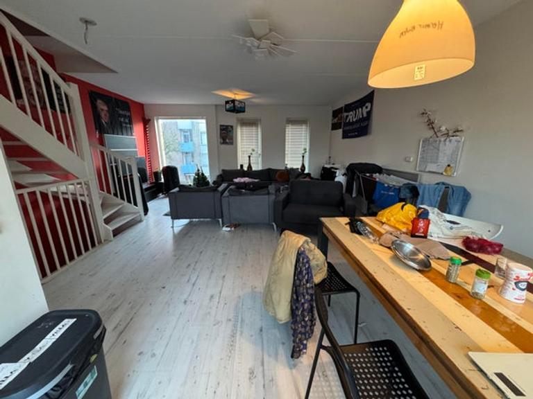 Lichte kamer vlak bij Zernike met dakterras - Afbeelding 4