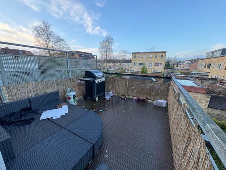 Lichte kamer vlak bij Zernike met dakterras - Afbeelding 9