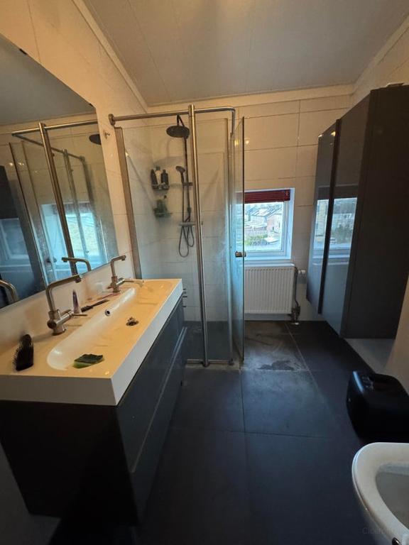 Lichte kamer vlak bij Zernike met dakterras - Afbeelding 10
