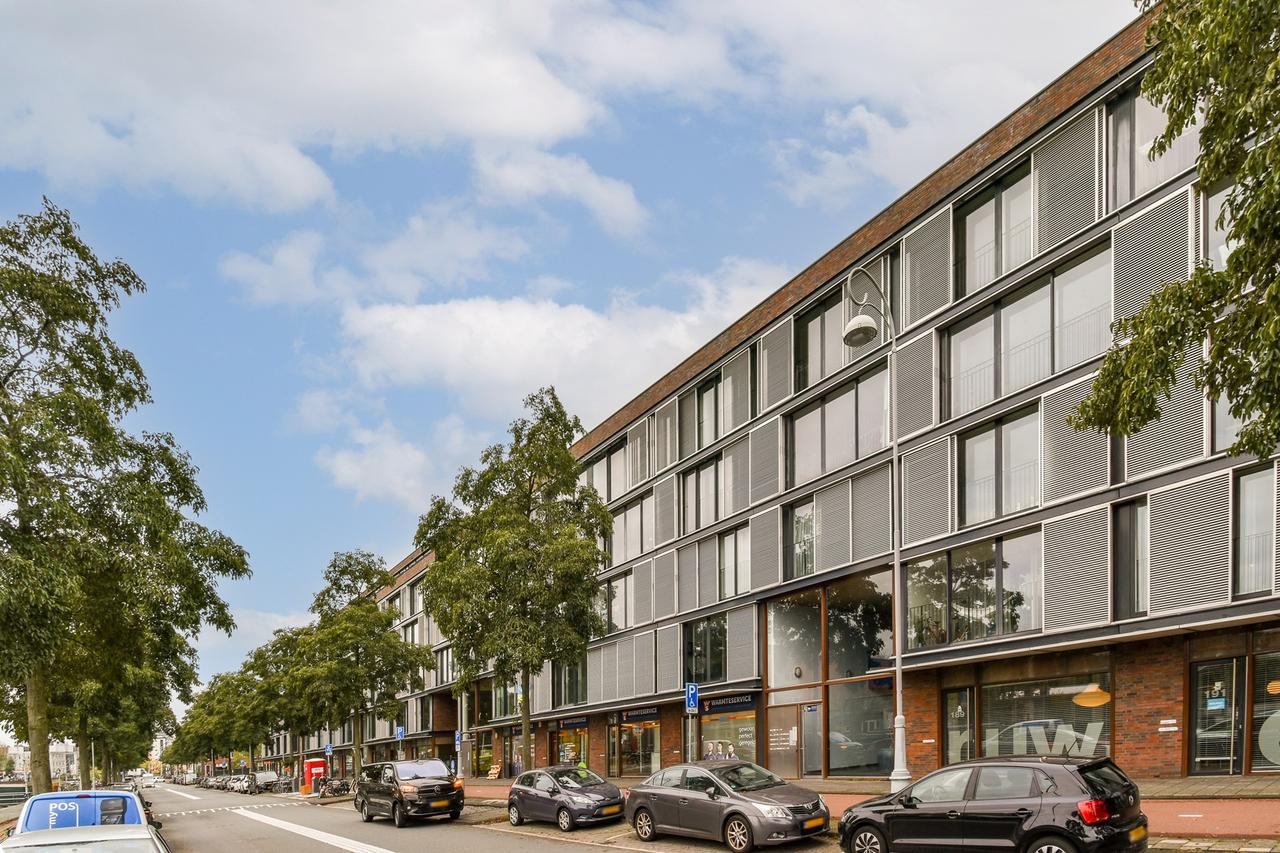 108 m² with balcony on Cruquiuskade - Image 21