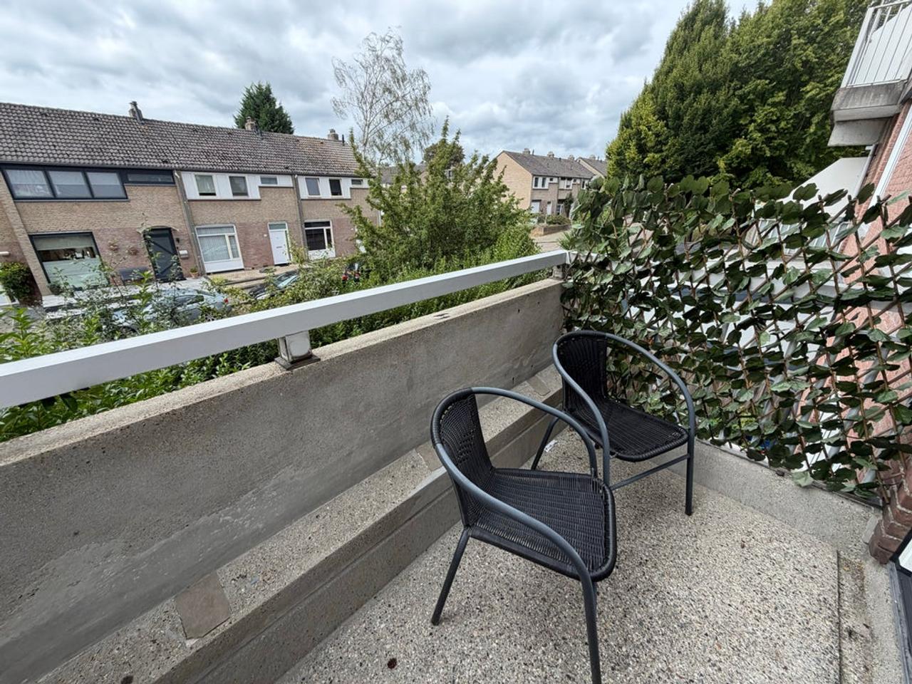 Gemeubileerd 2-kamerappartement in Daalhof - Afbeelding 1