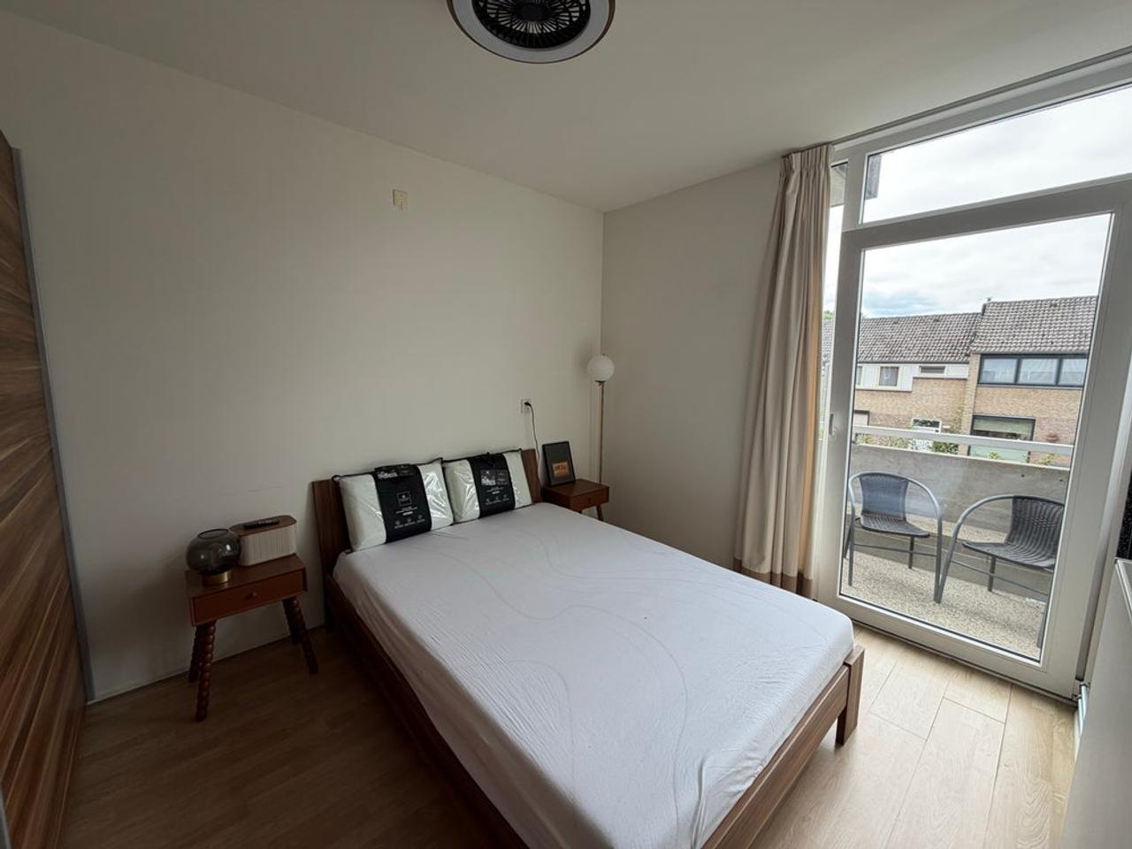 Gemeubileerd 2-kamerappartement in Daalhof - Afbeelding 2