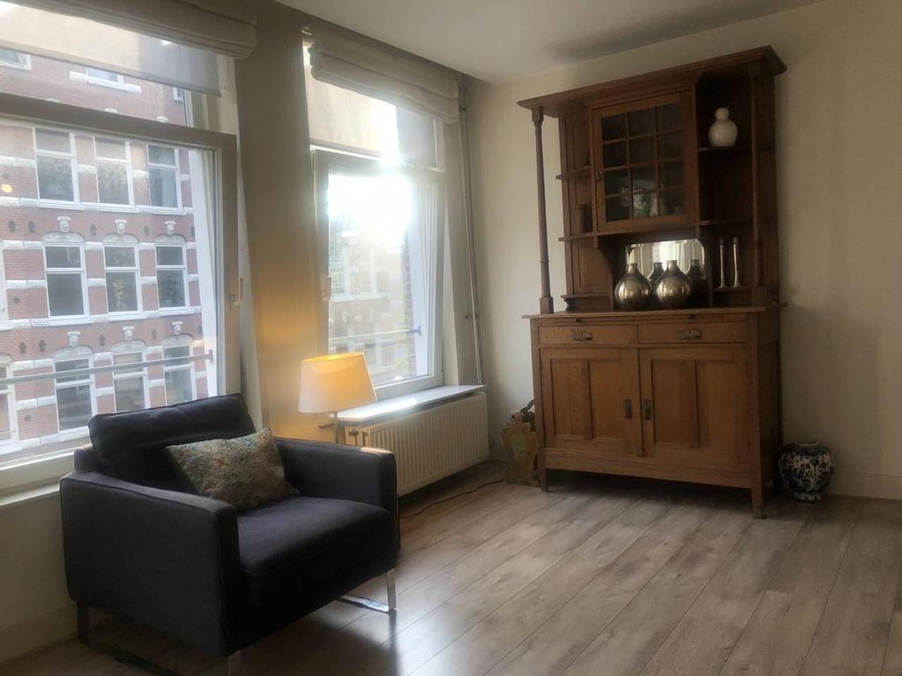 Gemeubileerd wonen met balkon in De Pijp - Afbeelding 4