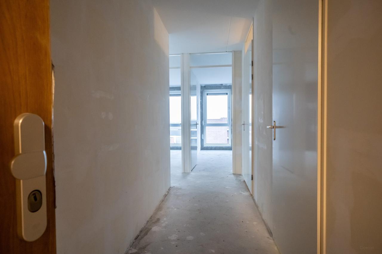 76 m² met loggia in hartje Veenendaal - Afbeelding 2
