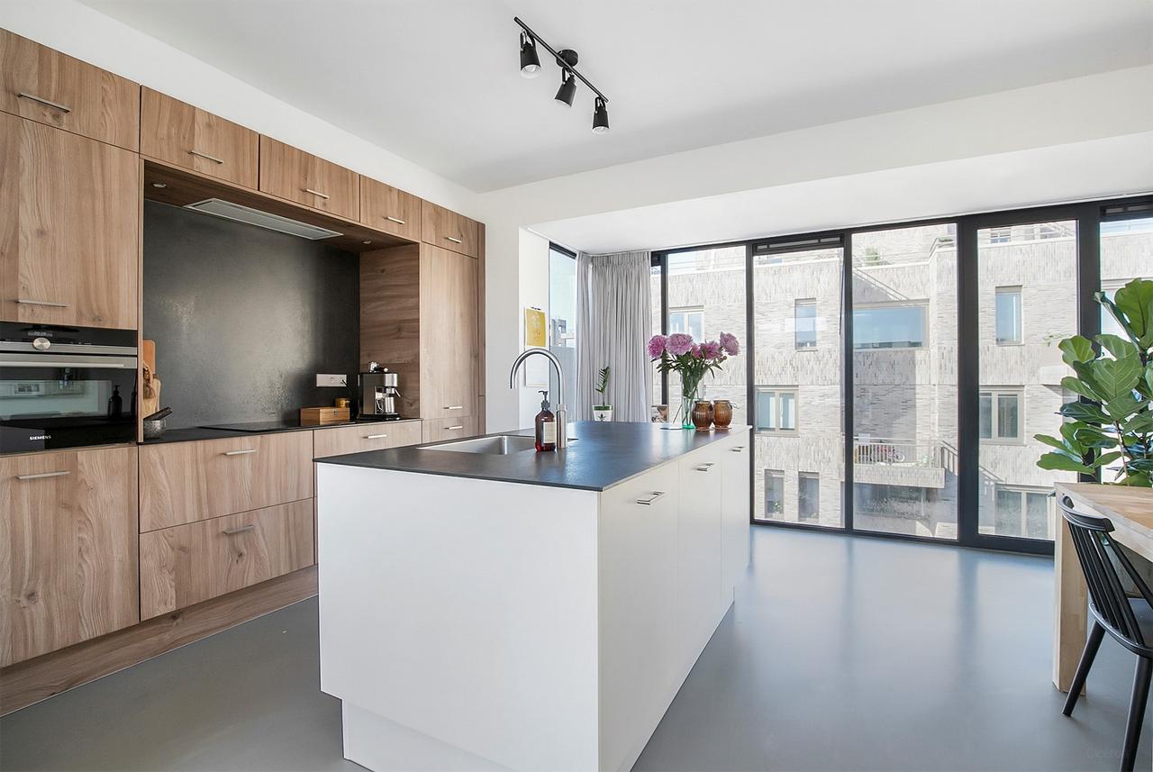 125 m² with rooftop terrace and private parking - Image 7
