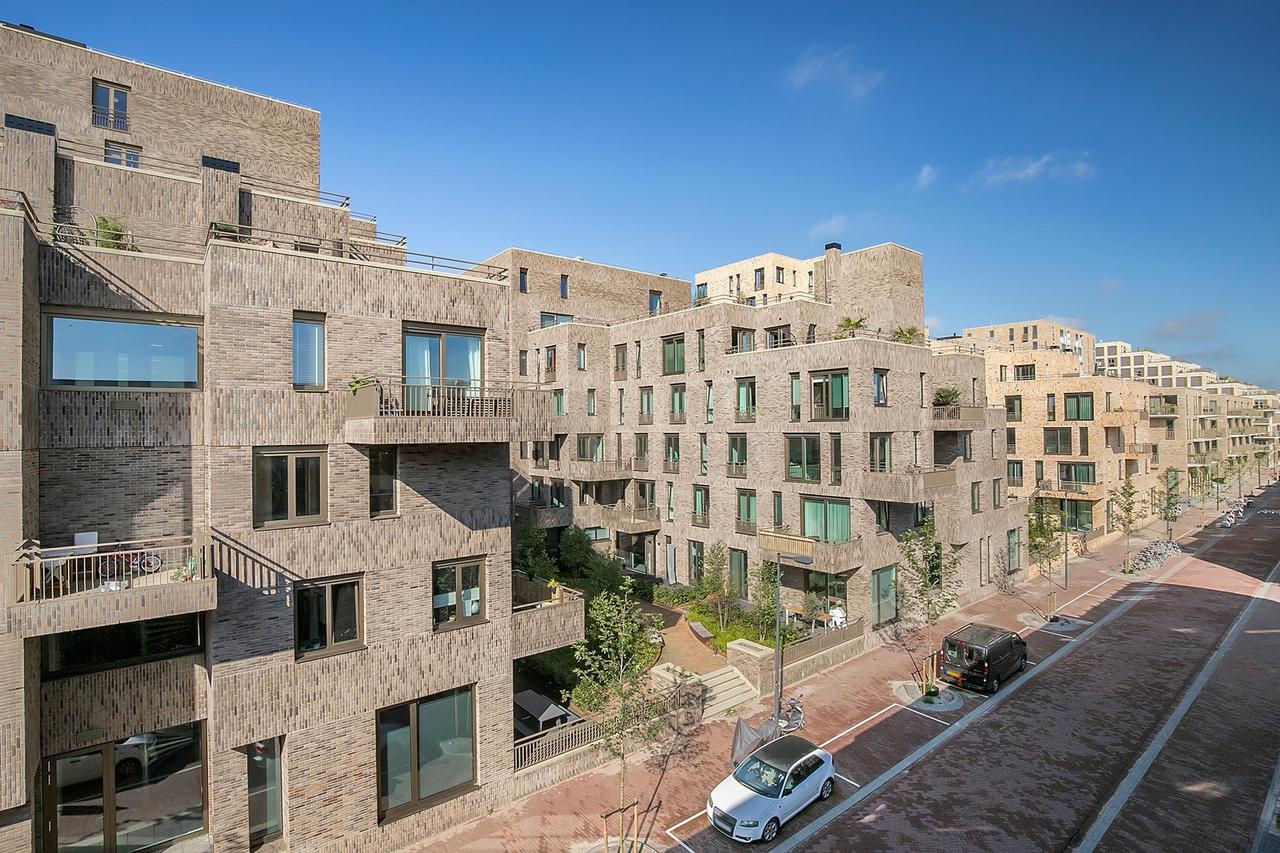 125 m² with rooftop terrace and private parking - Image 33
