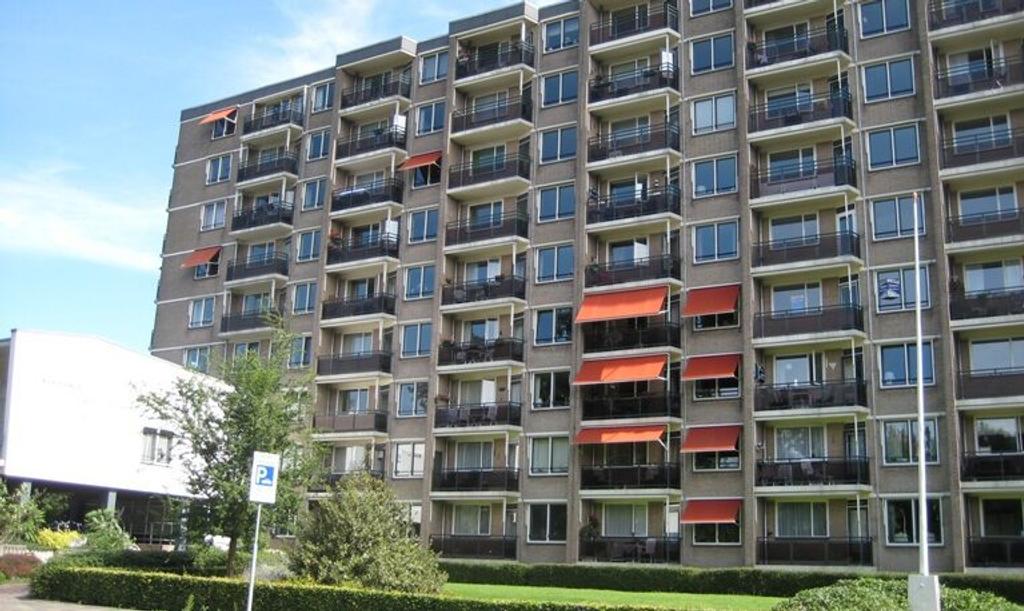 Studentenappartement met balkon in Enschede - Afbeelding 1