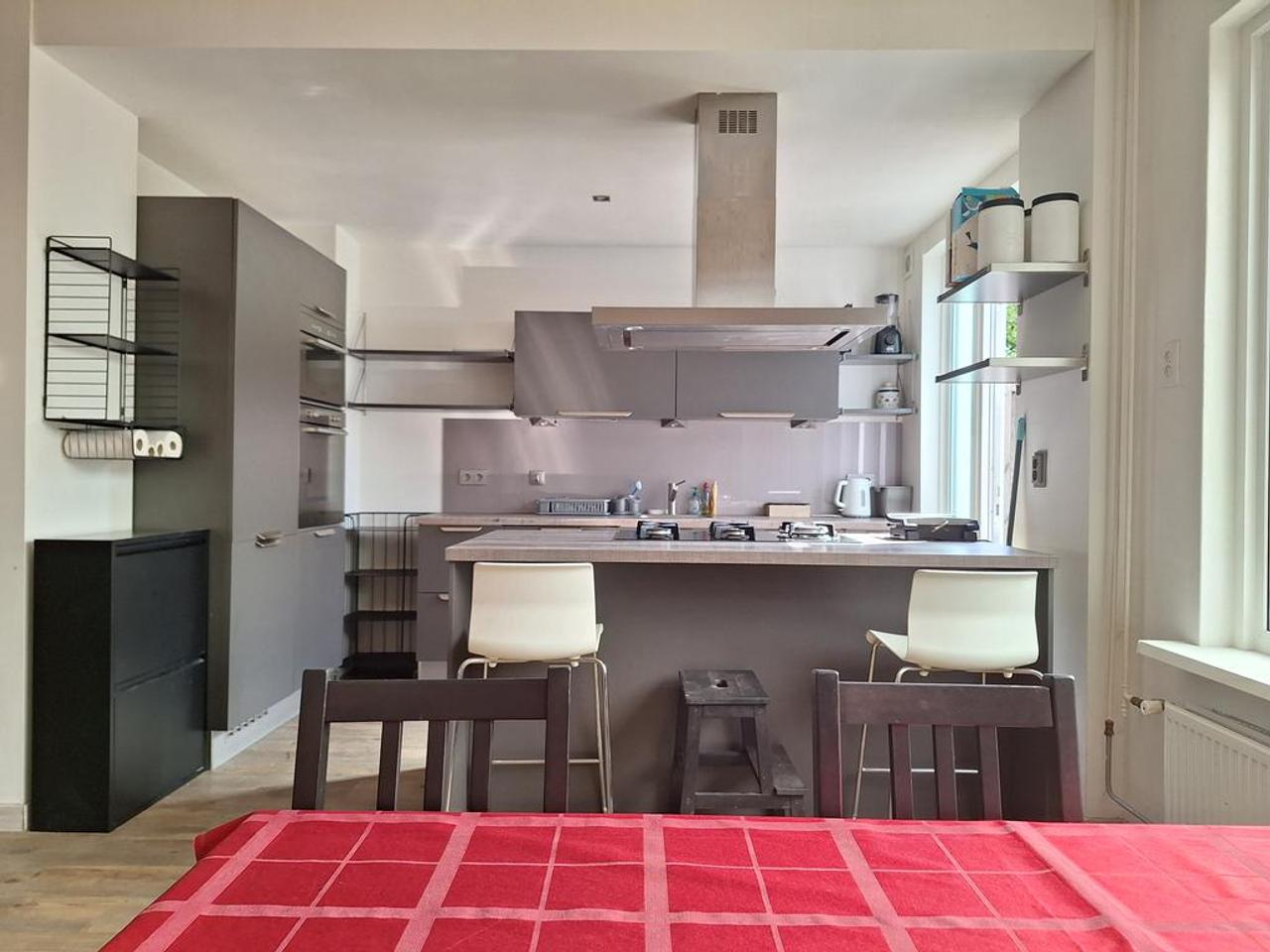 127 m² with garden and solar panels - Image 11