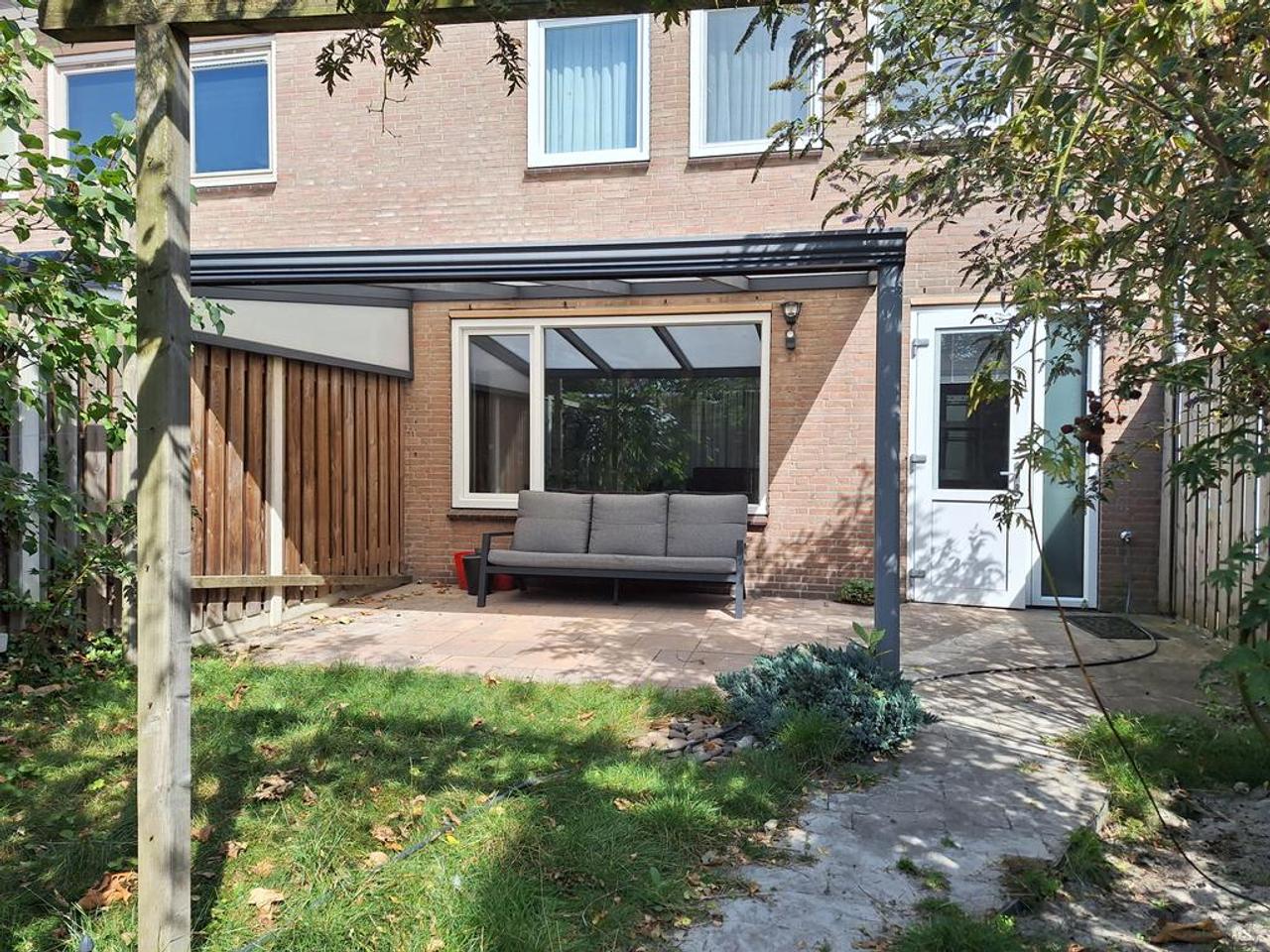 127 m² with garden and solar panels - Image 16