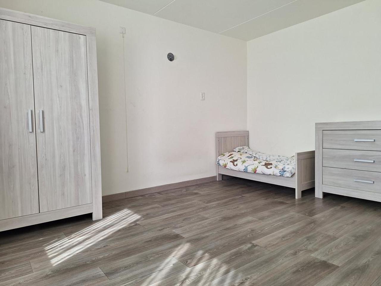 127 m² with garden and solar panels - Image 25