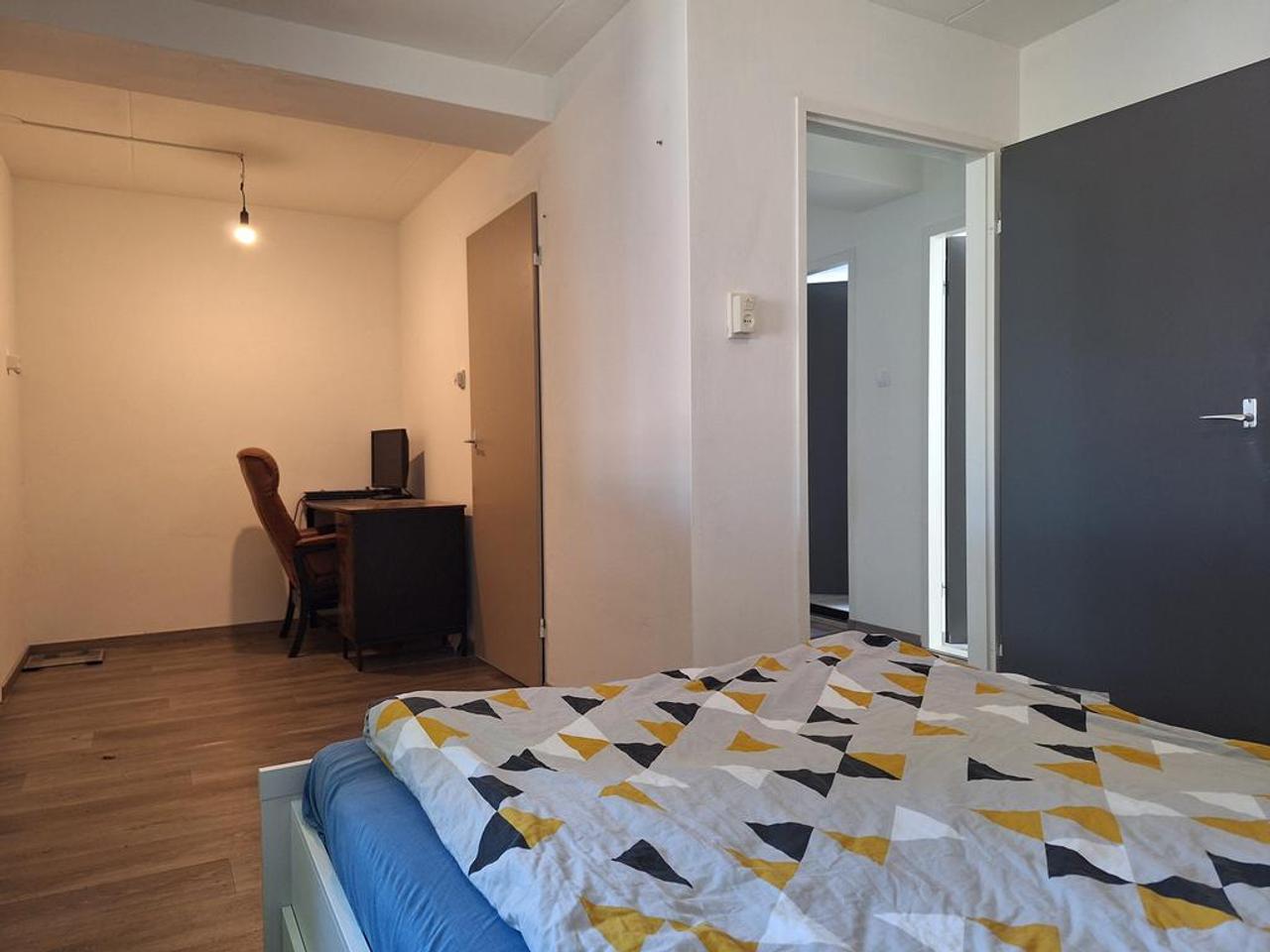 127 m² with garden and solar panels - Image 28