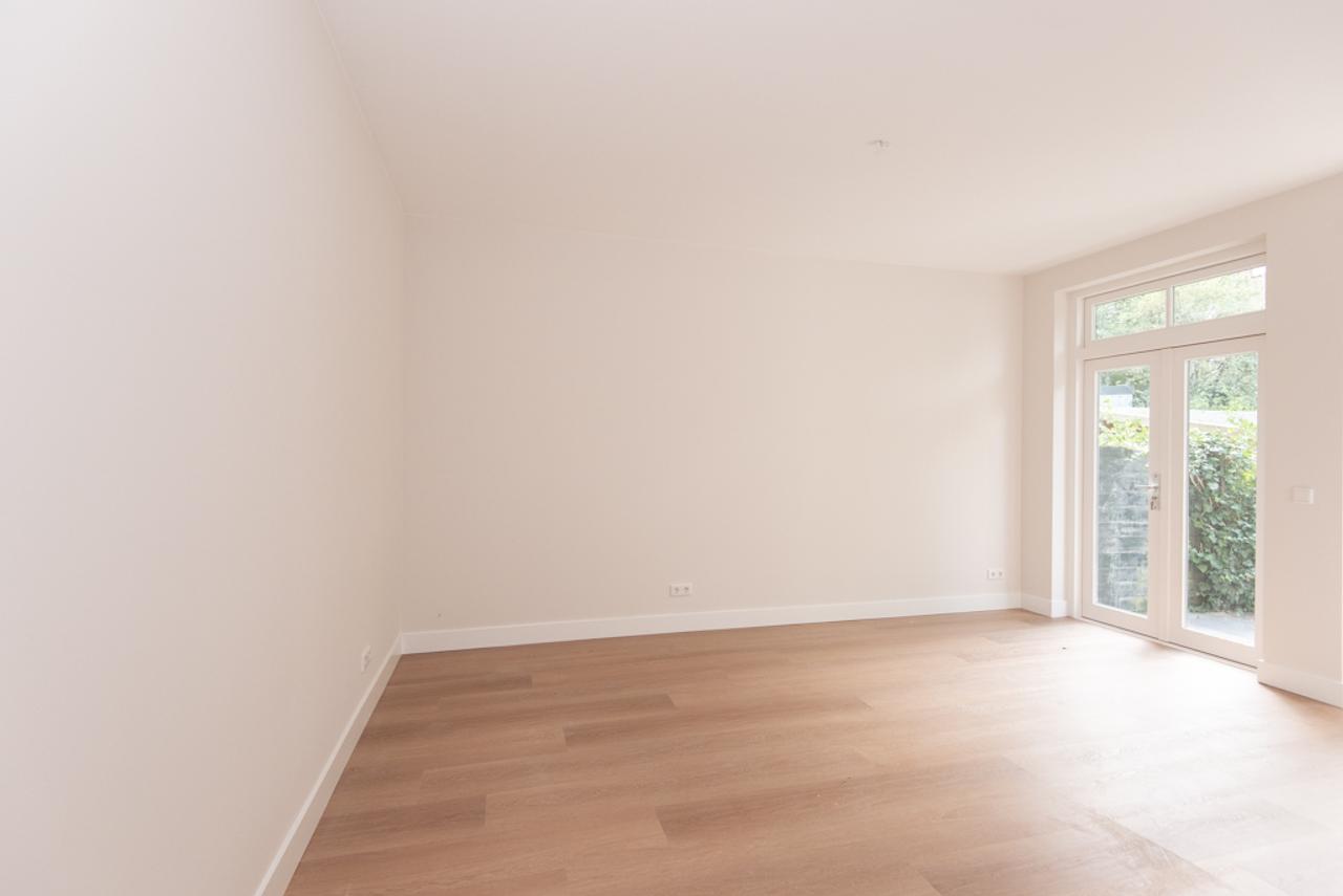 Renovated Garden Apartment in Amsterdam-West - Image 2