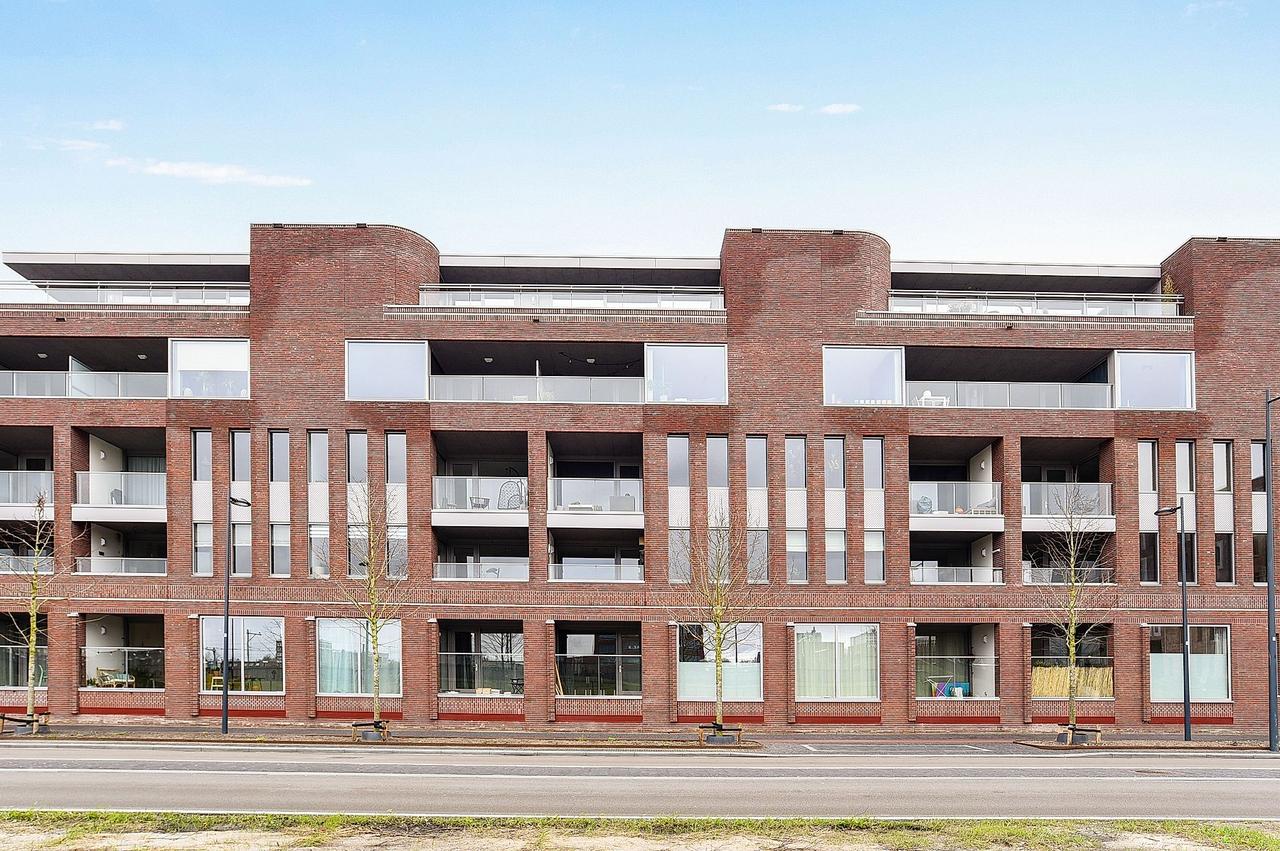 89 m² wonen vlak bij station Breda - Afbeelding 1