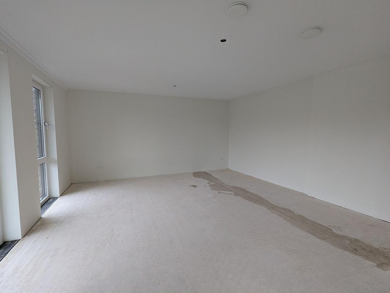 Licht 3-kamerappartement met balkon - Afbeelding 3