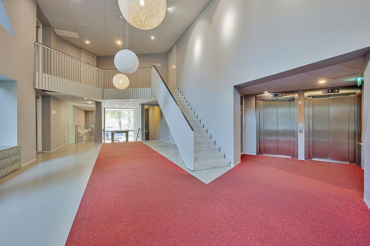 61 m² with Two Bedrooms and Loggia - Image 3