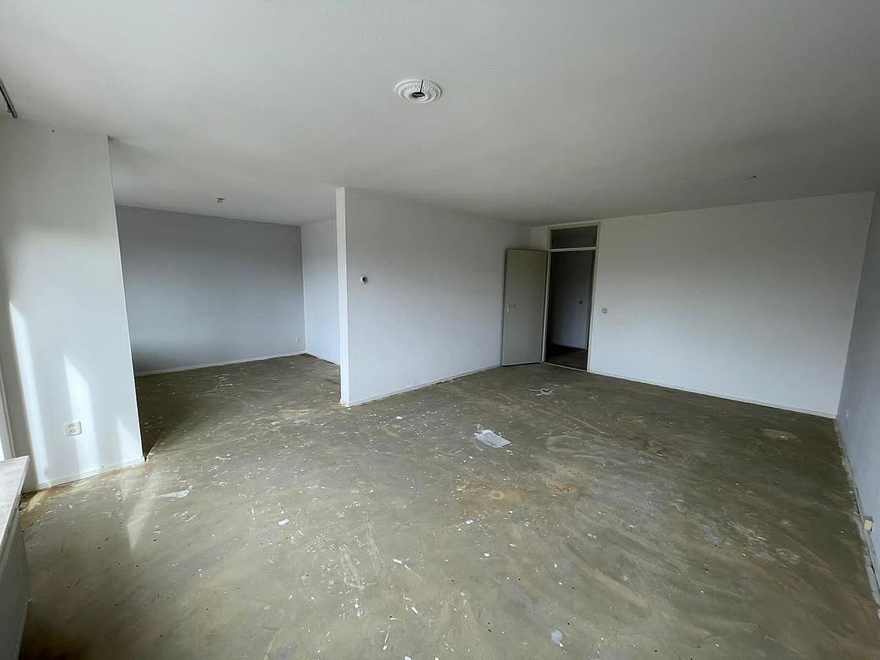 87 m² with balcony in Buitenveldert - Image 3