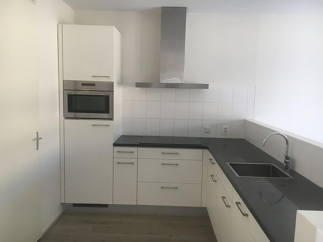 41 m² living room and balcony in Frankendael - Image 6