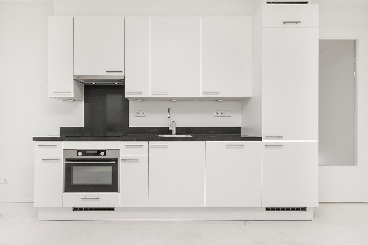 78 m², two bedrooms and west-facing balcony - Image 3