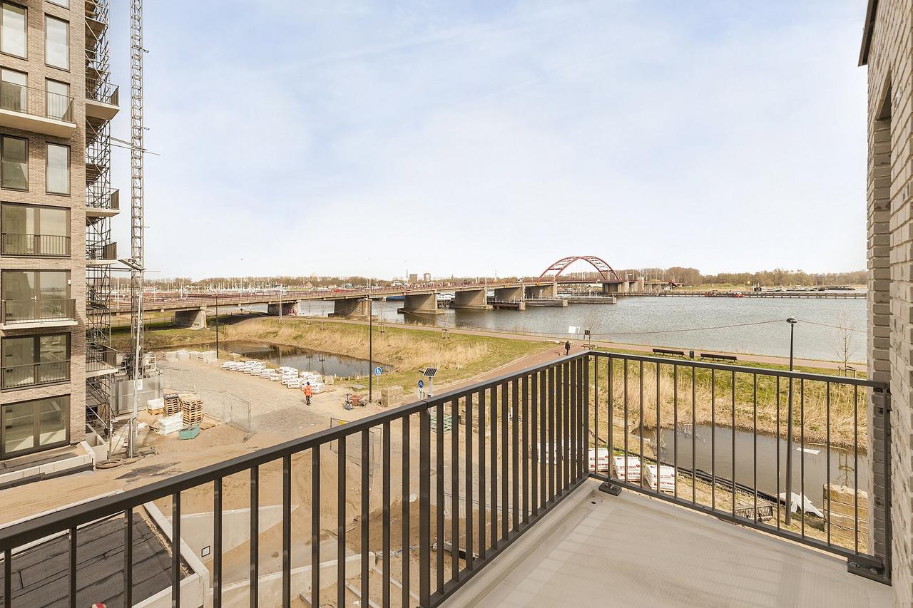 78 m², two bedrooms and west-facing balcony - Image 11
