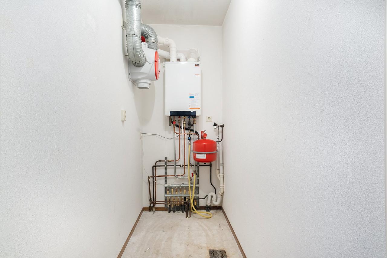 80 m² appartement met balkon in Groningen - Afbeelding 18