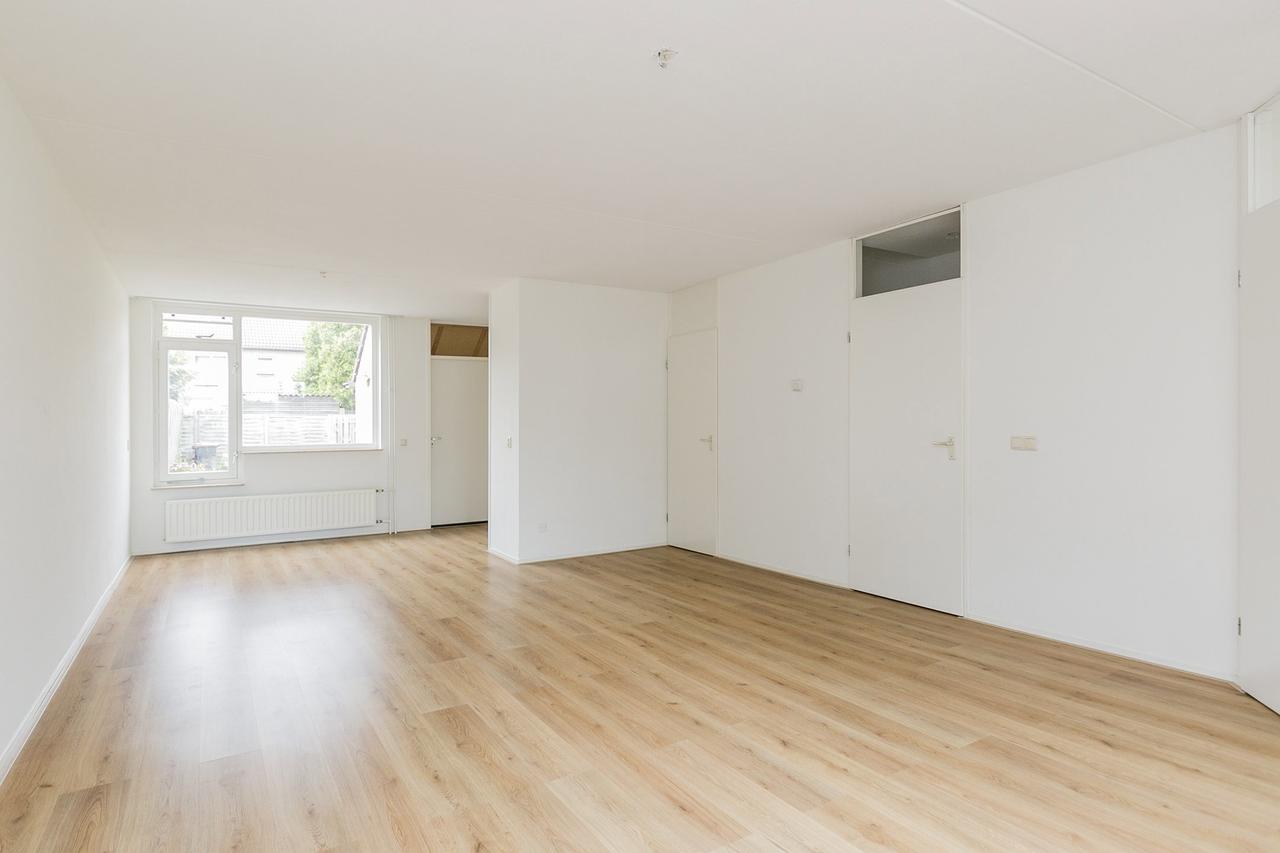 134 m² woonruimte met tuin in Tilburg - Afbeelding 1