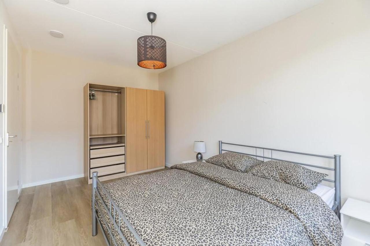 159 m² woonruimte met vijf slaapkamers - Afbeelding 15